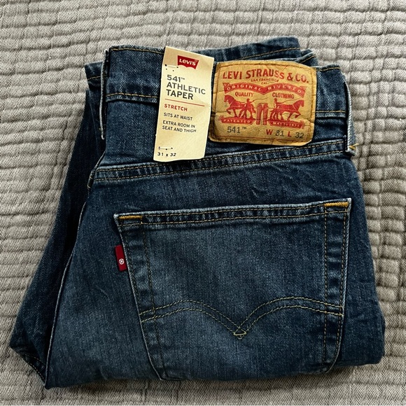 Levi’s 541 Athletic Taper - 31/32 NWT - Picture 1 of 3